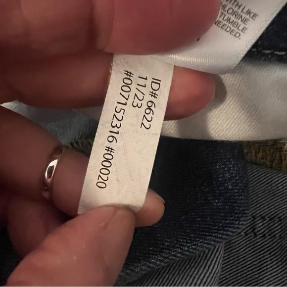 Express Cropped Flare Jeans Womens XL (18-20) High Rise Dark Wash Raw Hem FlexX‎ - Picture 10 of 11